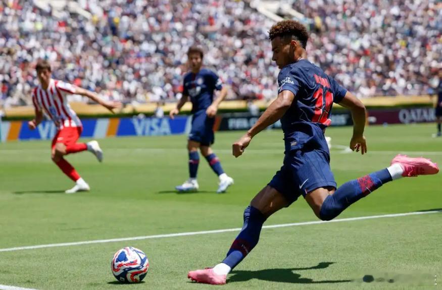 精选欧冠 毕尔巴鄂vs巴黎 实力差距明显，巴黎胜券在握?三场欧冠兜底分享，兄弟们