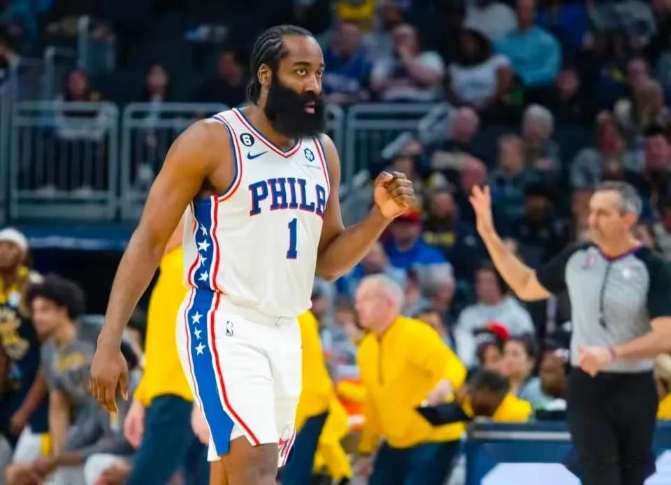 #NBA开打了# 
北京时间10月26日NBA76队官方及时更新球队明日伤病名单