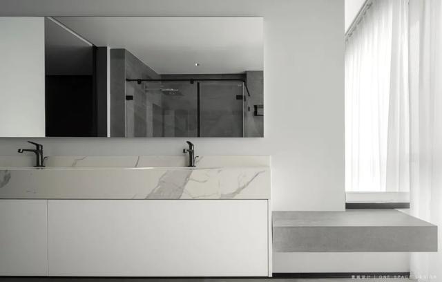 241㎡现代复式，简约时尚的设计，看似简单也高级