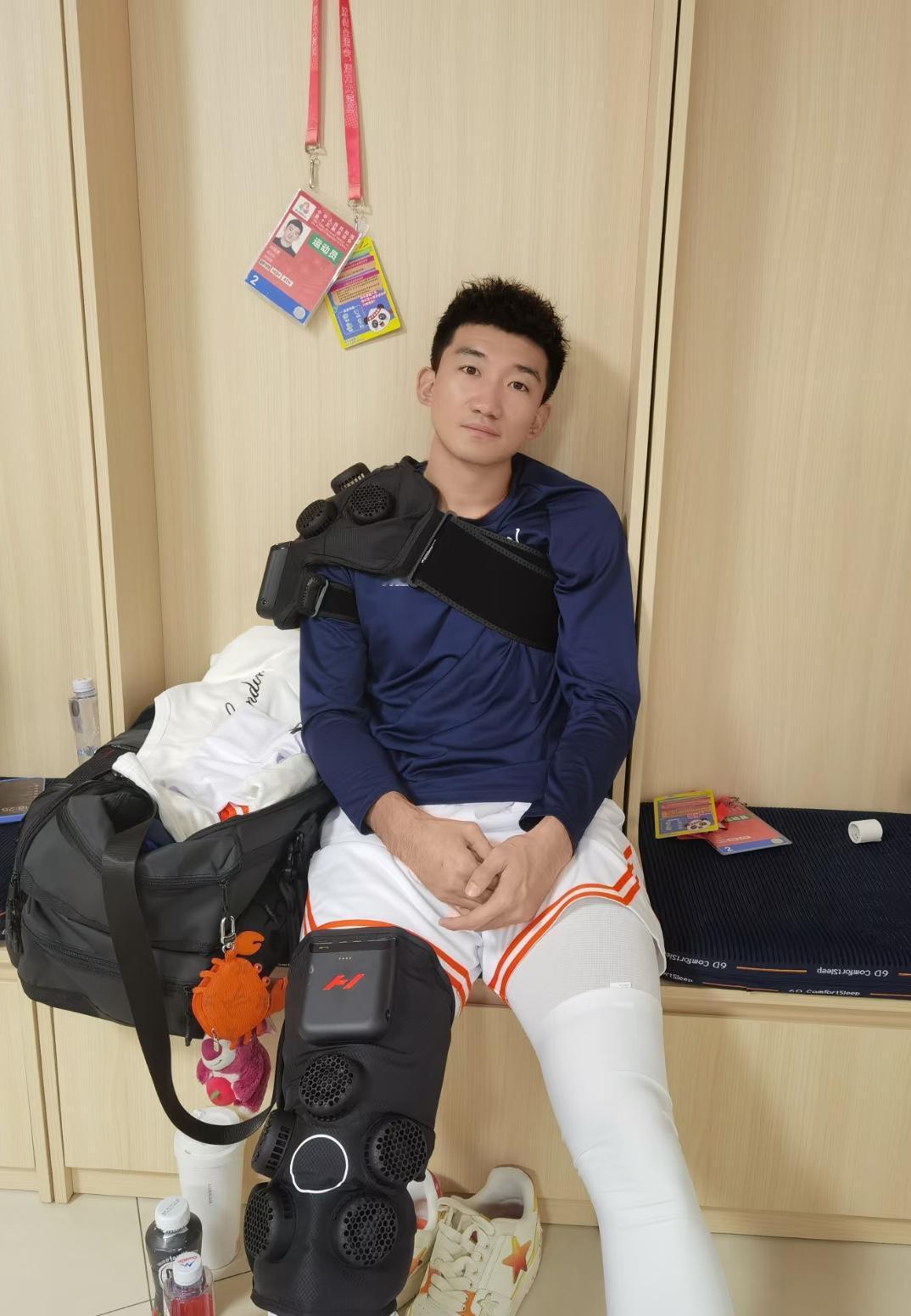 孙铭徽带伤打封闭执意出战，这样的付出到底值不值？

    纵观本届CBA总决赛