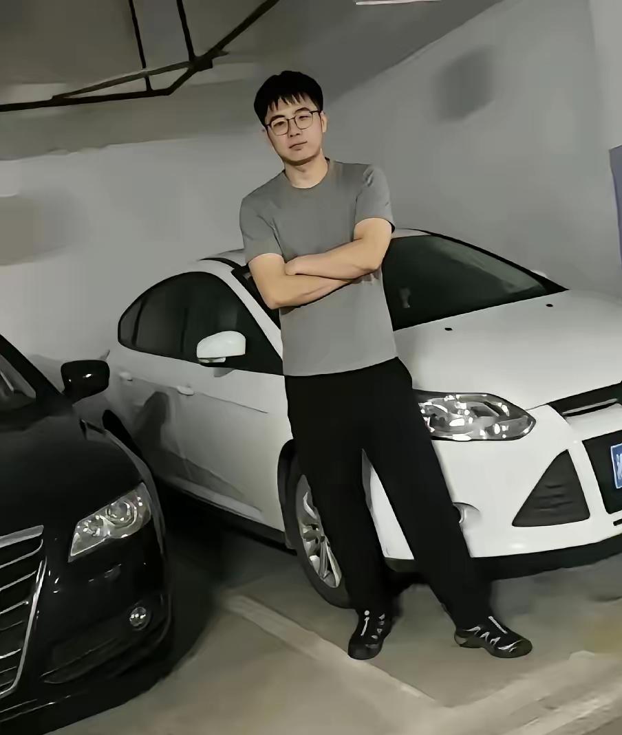 这个结果难以服众——“眼镜雷”为啥未被处理？! 他是这次霸车位事件的主要推手! 