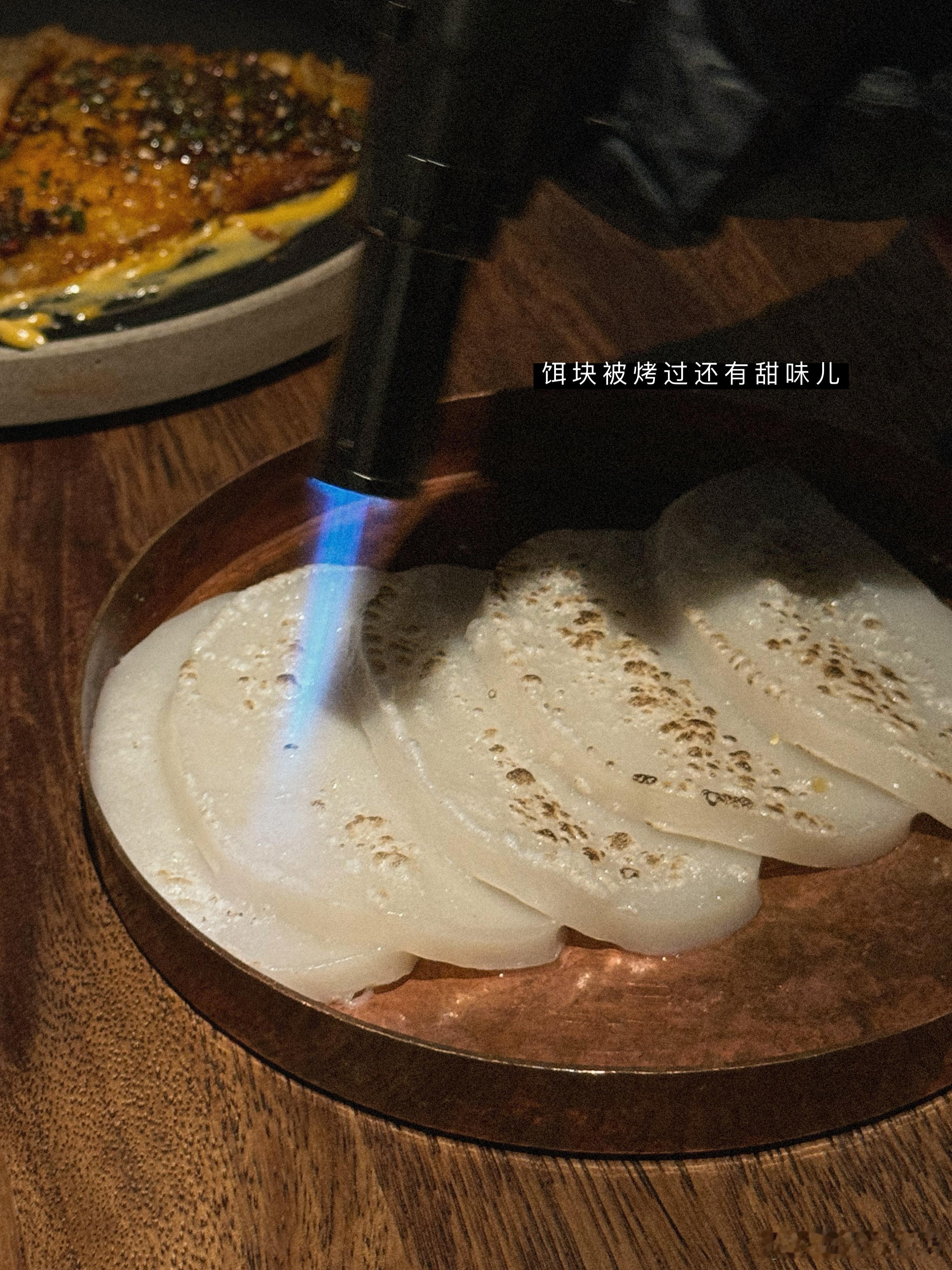 🍼奶罐儿的探店日常📍野果yeego(成都万象城店)🔖铜锅油焖鸡配糖烤饵块、