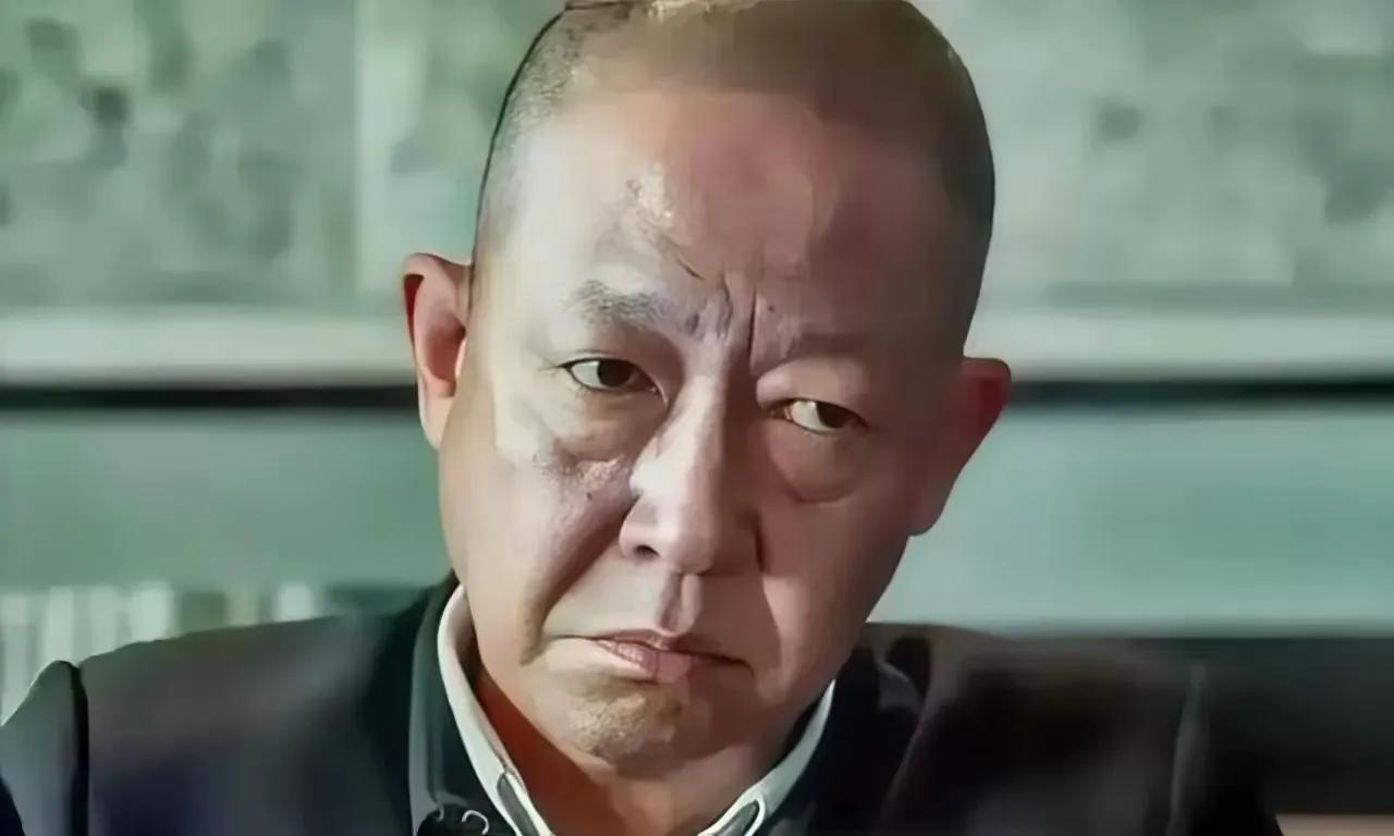 王志文这是看见什么了？
