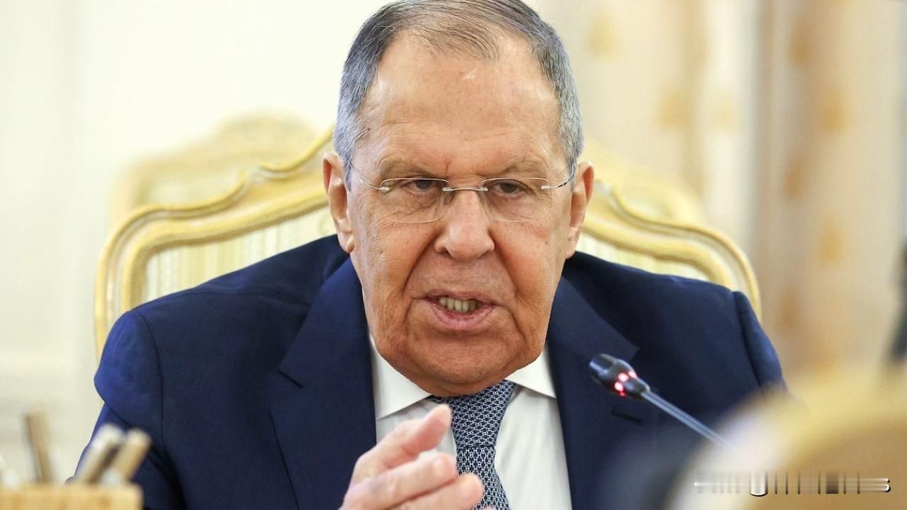 克里姆林宫指责乌克兰于12月29日对俄罗斯总统普京位于诺夫哥罗德州的官邸发动远程