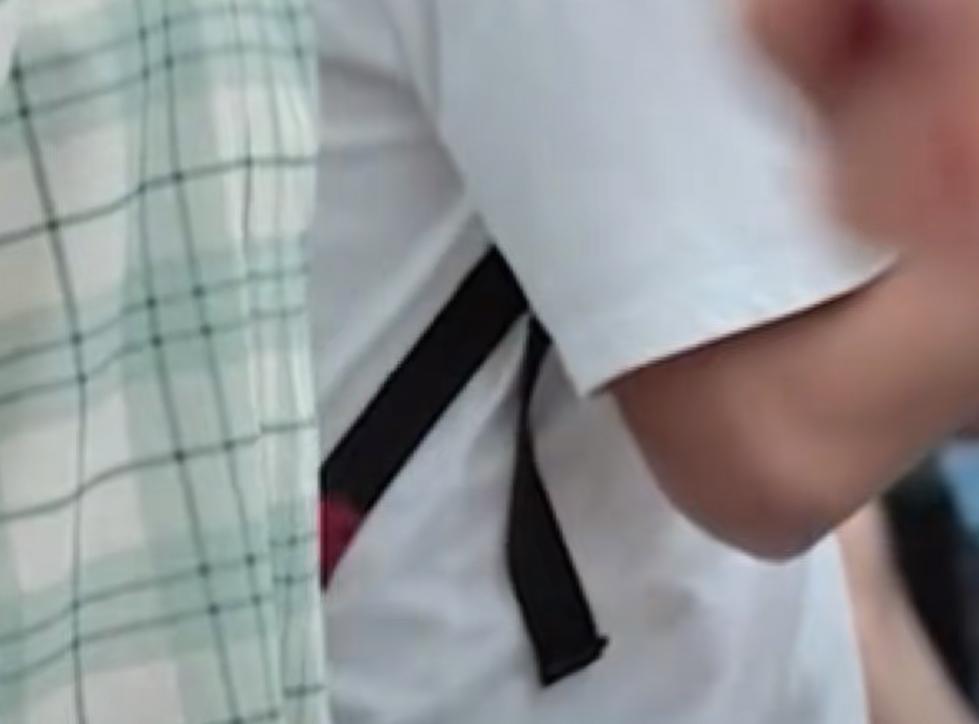 向好友发送不雅照算不算违法？官方权威的解读来了！
前几天的时候网上曝出，新修订的