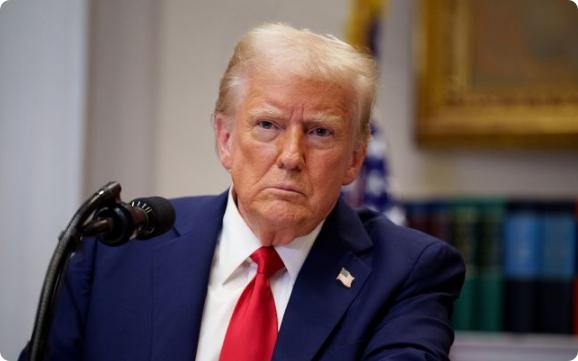 特朗普：相信乌克兰会退还美国所有在它身上花费的钱。乌克兰战争对美国来说现在毫无意