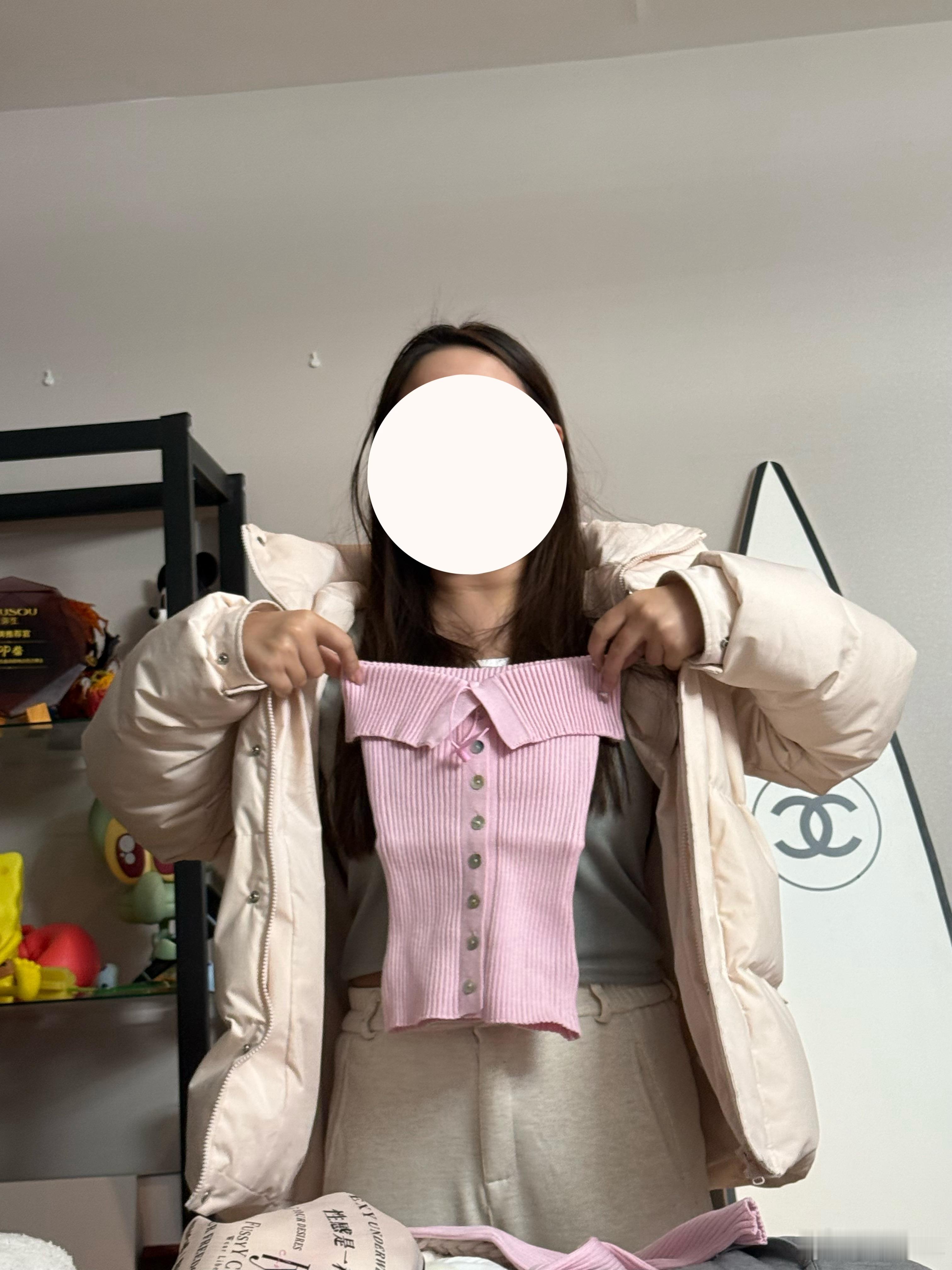 哈哈哈哈哈哈哈他🐴哒现在的s码怎么做的跟袖套一样大 ​​​