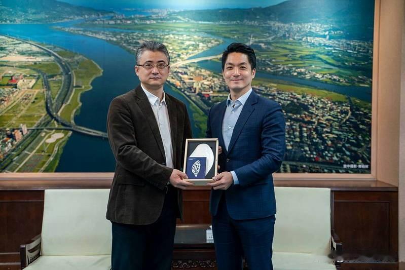 只准洪申翰来大陆
不准李骁东赴台
这是民进党标准的双标

民进党批准台湾劳动部门