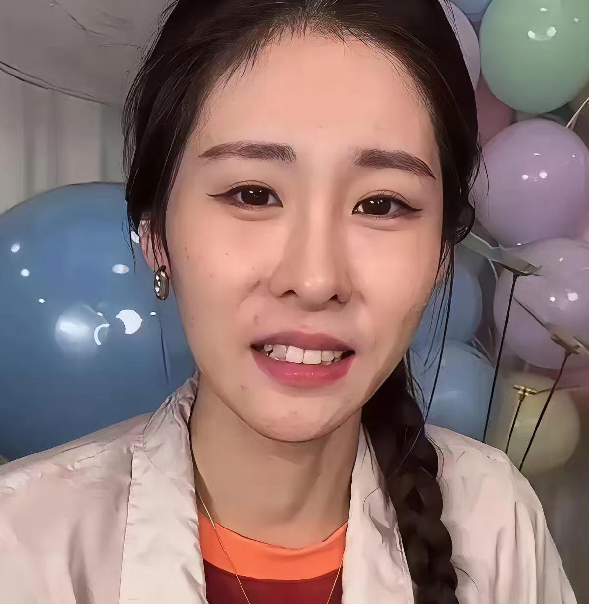 华晨宇和张碧晨的女儿华迎辰2019年出生。张碧晨也可怜，已经几年没有被意外过了，
