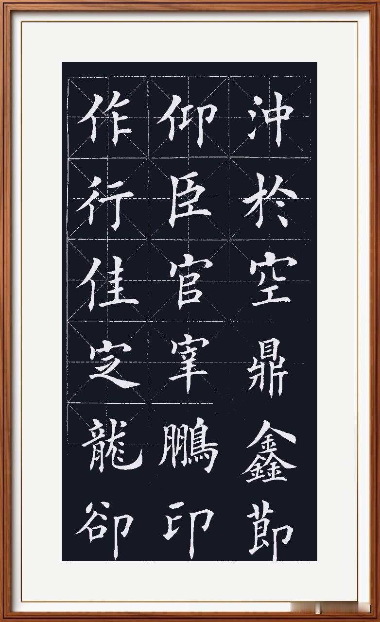 社区通知明后雨，
周六周日闭关度。
服从命令顾大局，
平平安安度汛怖。