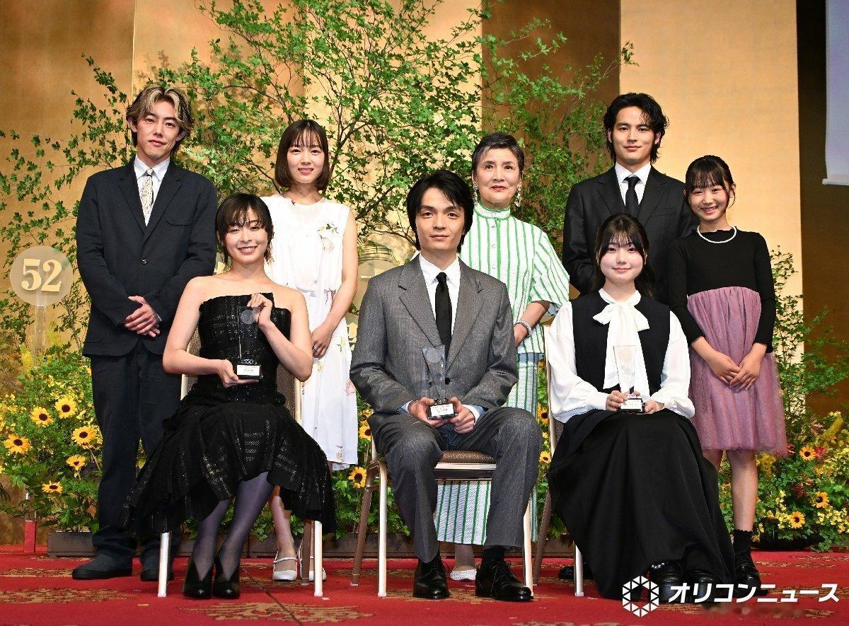 日剧资讯速递 2025年播出的NHK夜间剧《平屋慢生活》荣获第52届放送文化基金