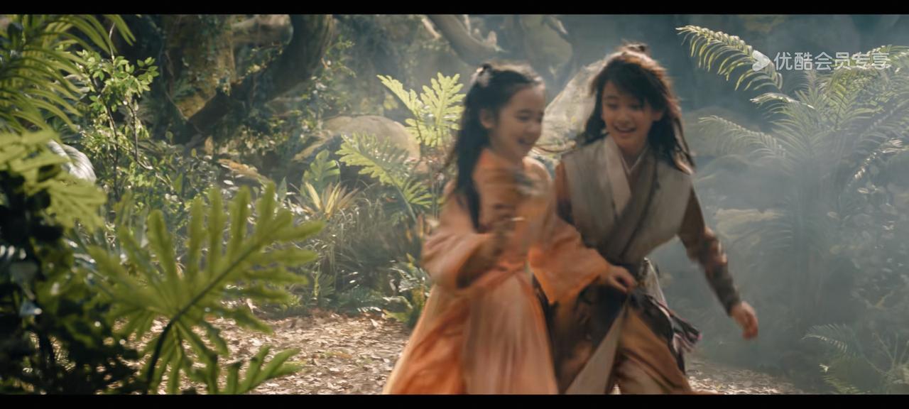 看电视剧《逍遥》，这两个孩子的演技，让我觉得非常开心！
不知道他们叫什么名字。