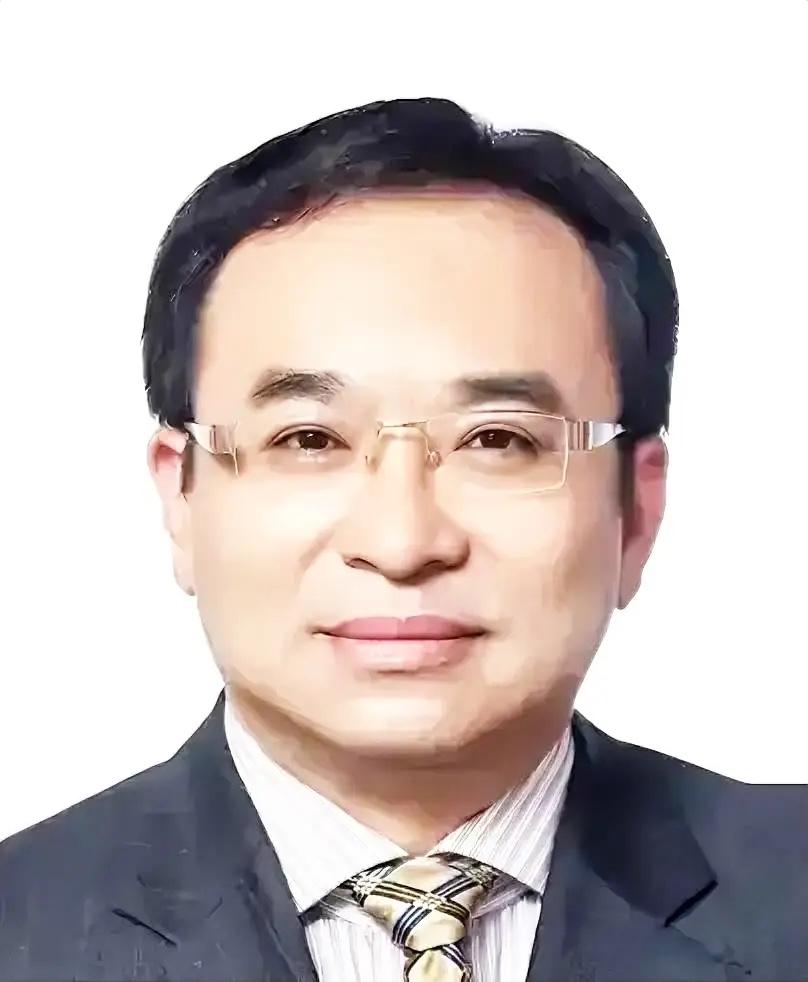 看着王文灵被双开的消息，真让人百感交集。

南大本科，南开硕士，从机械部到社保基