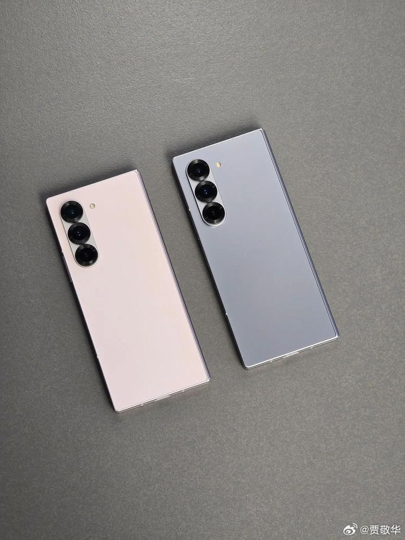 有果粉问我，苹果会做大折叠屏手机吗？我说未来3年内不会做大折叠屏，因为苹果还没把