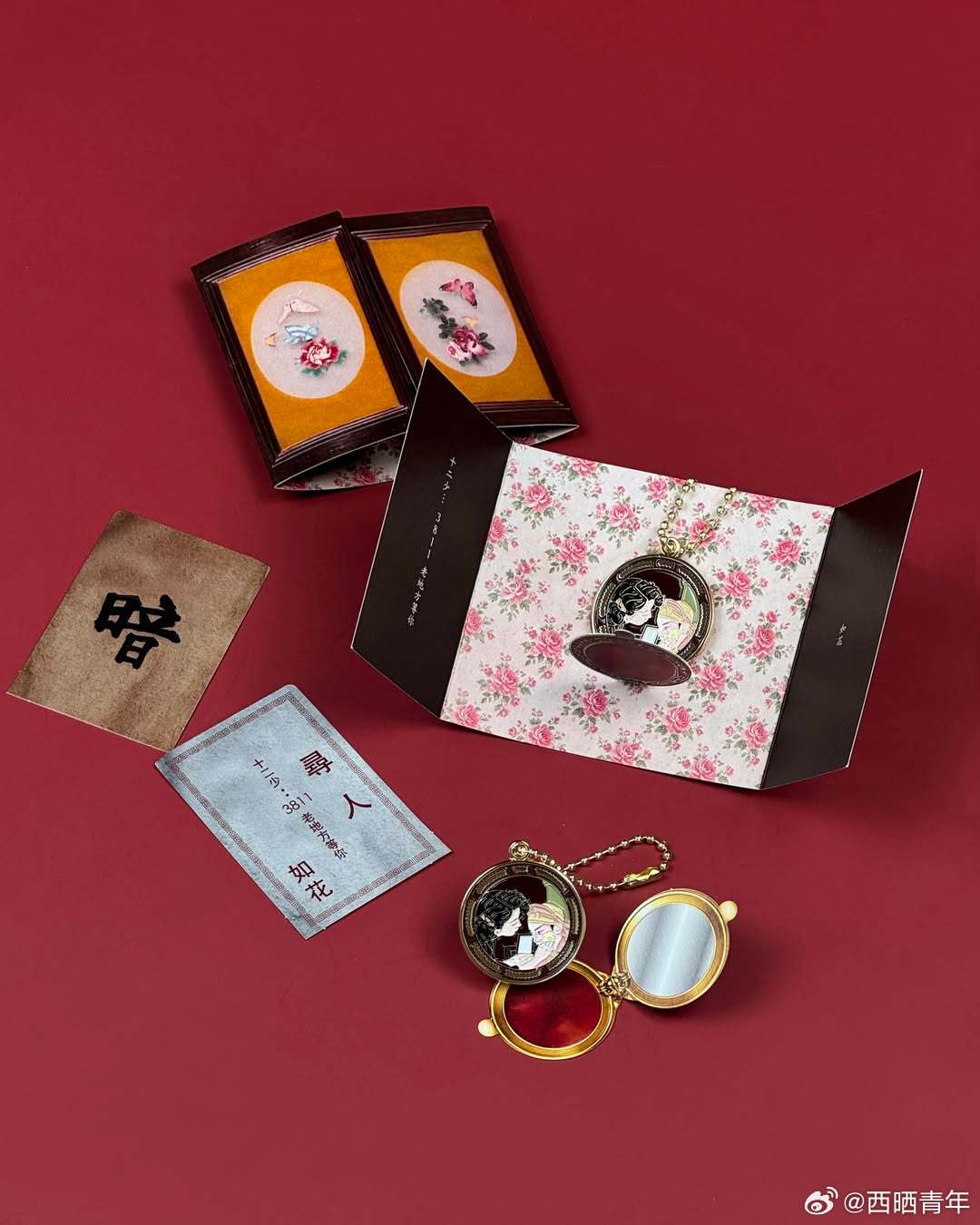 梅艳芳X张国荣电影《胭脂扣》即将在韩国重映，重映海报和韩方制作的周边都很有审美。