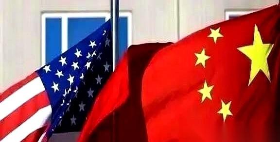 中美真掰手腕，战场在哪？答案就俩地方，一个，是芯片设计图纸上密密麻麻的代码；另一