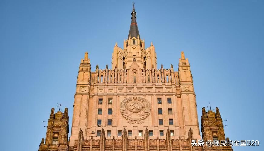 俄罗斯准备再次对乌克兰发动大规模空袭，并向乌克兰发出警告，其决策中心可能遭到打击