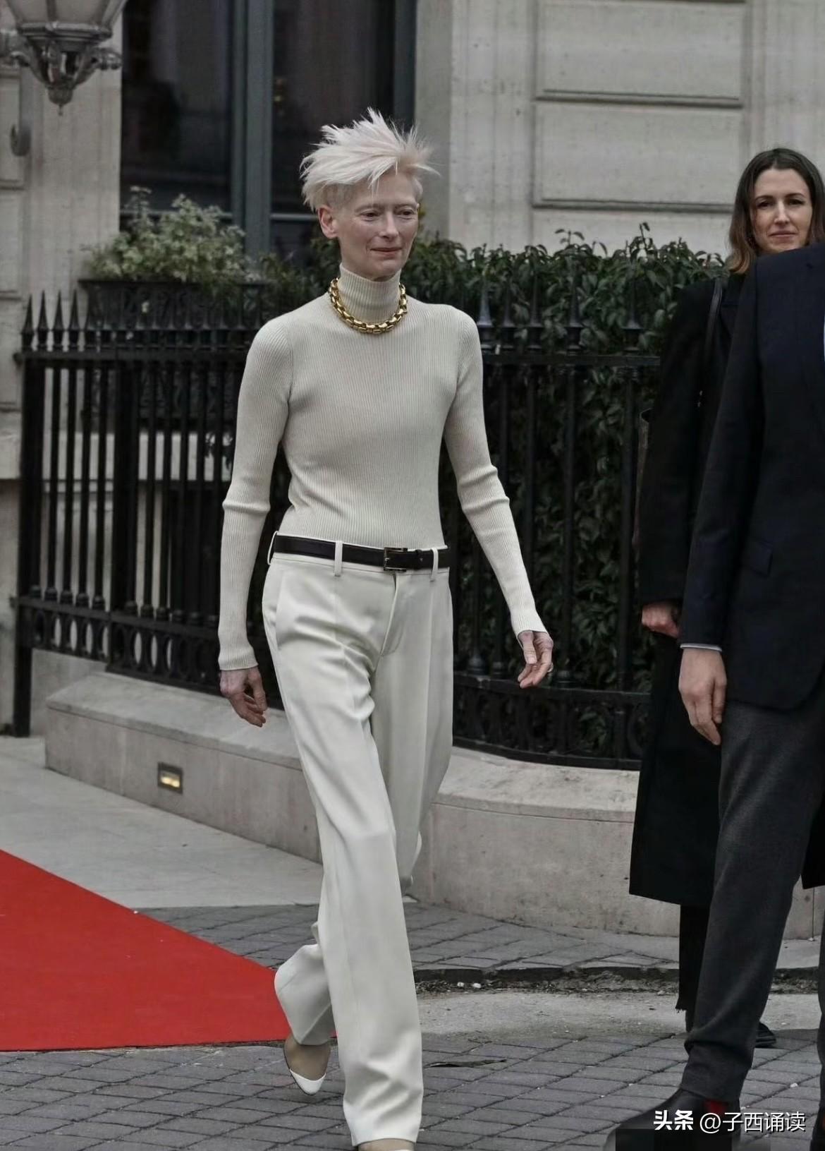 此人是谁？安能辩我是雄雌？