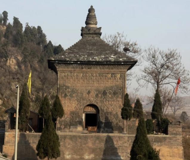 
一座神秘又鲜为人知的浮雕砖舍利塔，建于北魏孝文帝（元宏）太和十八年（494），