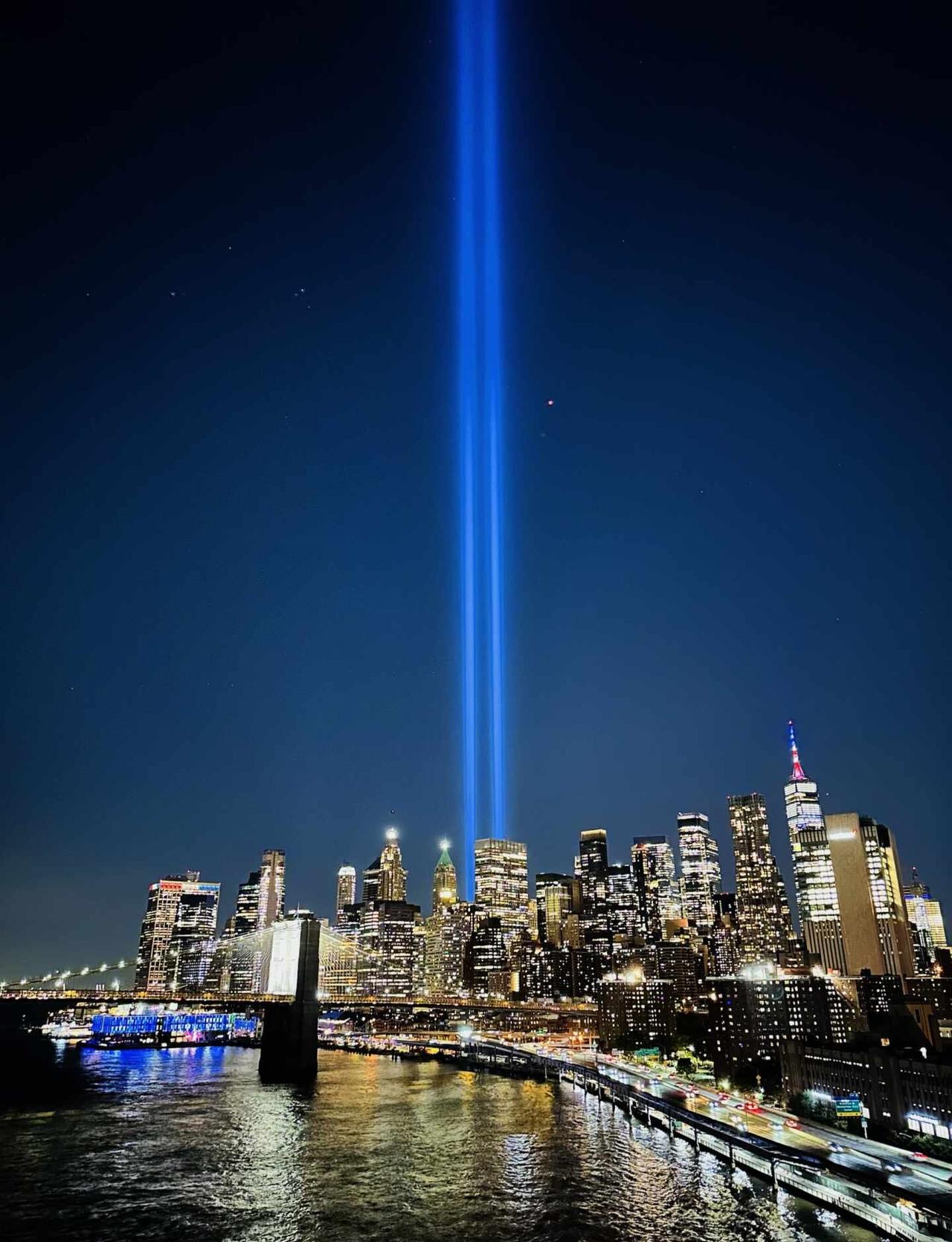 911-25周末纪念日，25年前你在做啥？
911 911纪念 25年前 纽约 