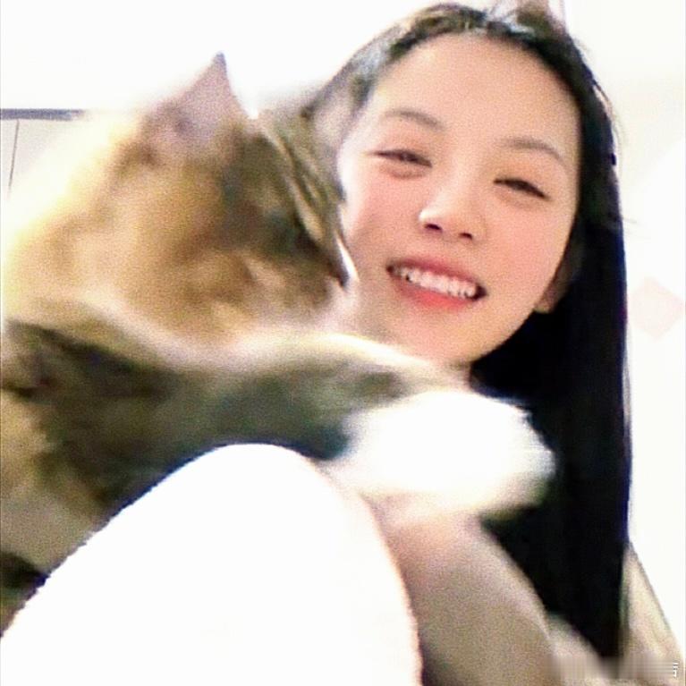 好喜欢这张 好萌 