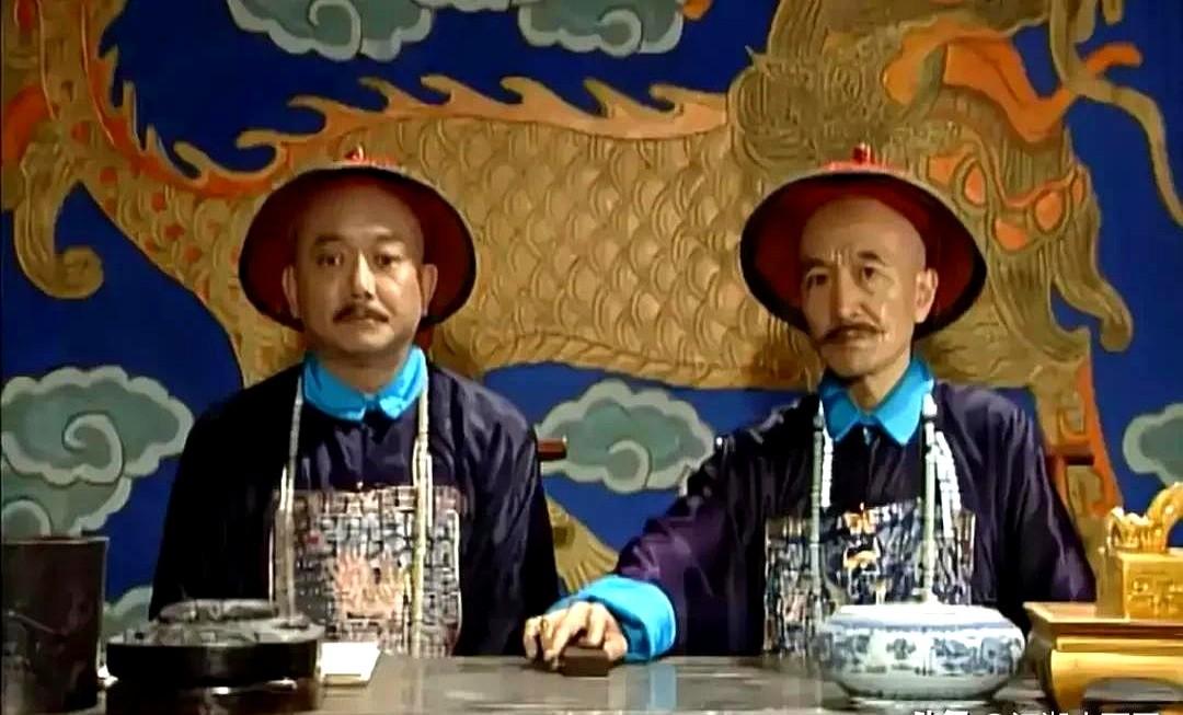 重刷《宰相刘罗锅》才发现，刘墉的胆子压根不是自己给的。

小时候看剧，觉得刘罗锅