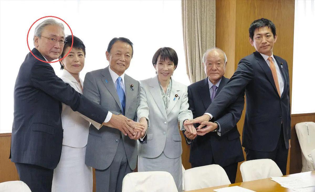 高市早苗在涉台问题上的错误言论，严重破坏中日关系政治基础，中方多次提出严正交涉，