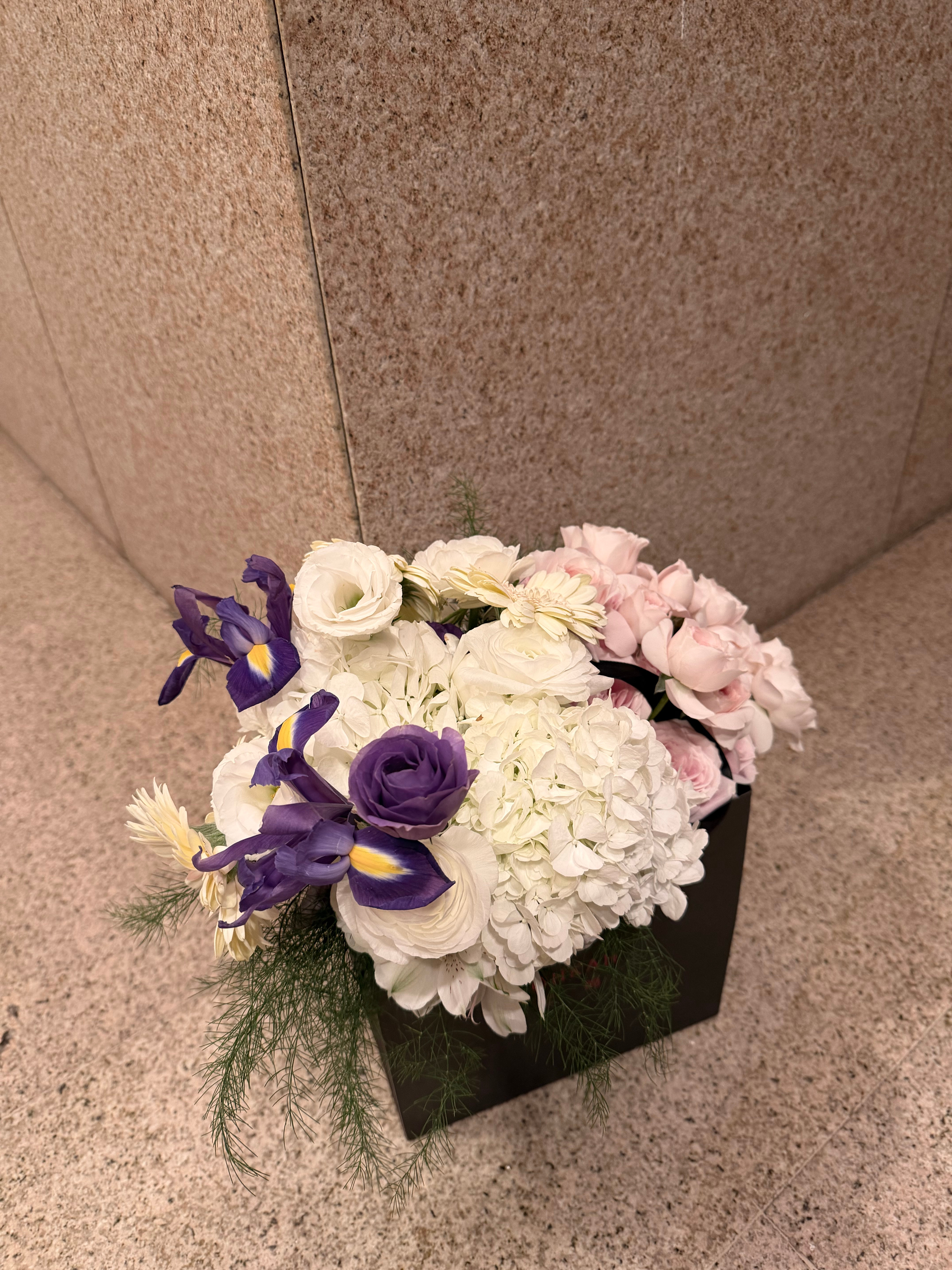 感觉本人有一些插花天赋 [送花花]昨天提前过生日花花带不走太可惜了 最能选一些好