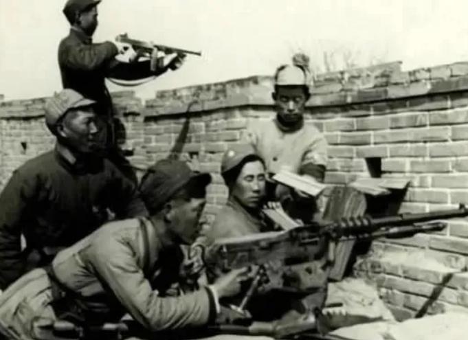 1939年3月，八路军115师第5支队子弹打光了，被1200多名日军包围，生死存