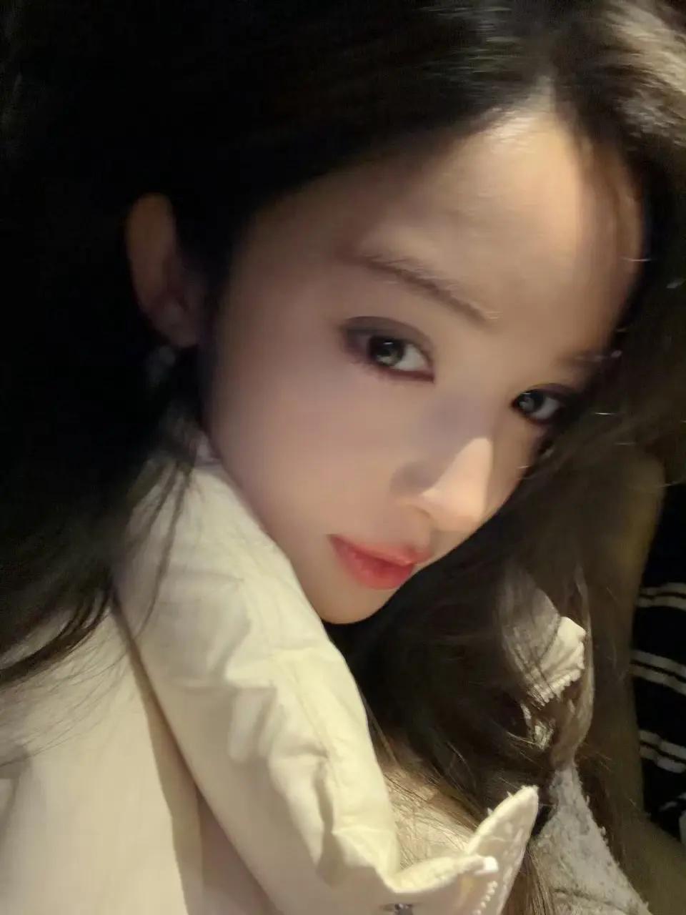 娜扎。