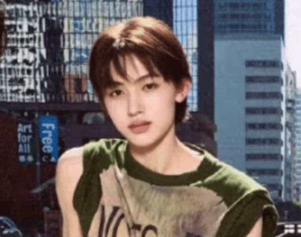 套孙严成贤不对劲 ​​​