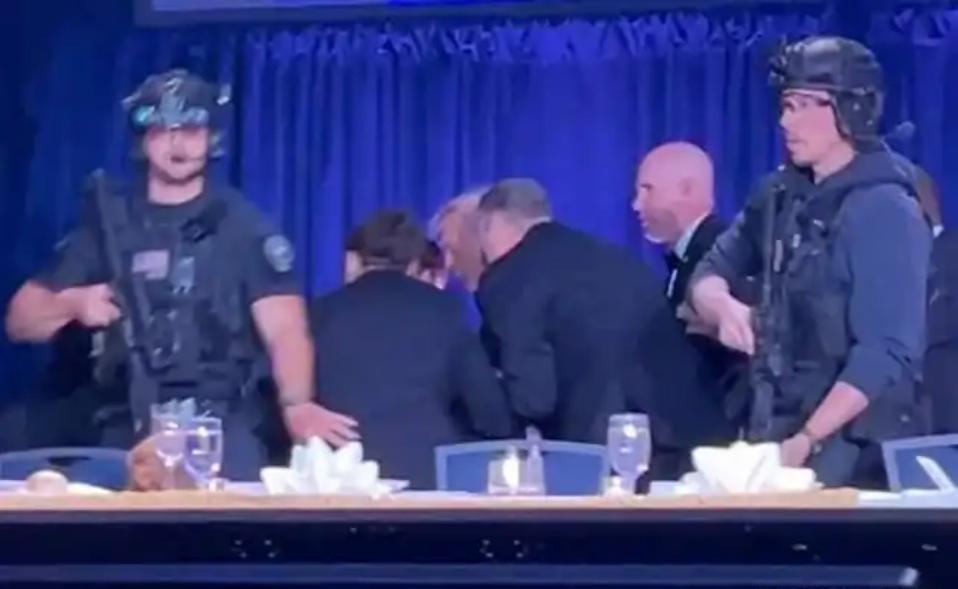 特朗普遭遇枪击，中方送出一句话
 
华盛顿那场白宫记者晚宴，原本觥筹交错，却突然