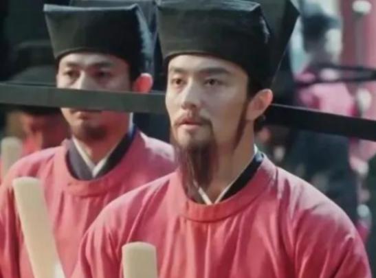 1076年，王安石被撸了宰相，贬为江宁知府，在江宁干了几年后，感觉心灰意冷，不禁