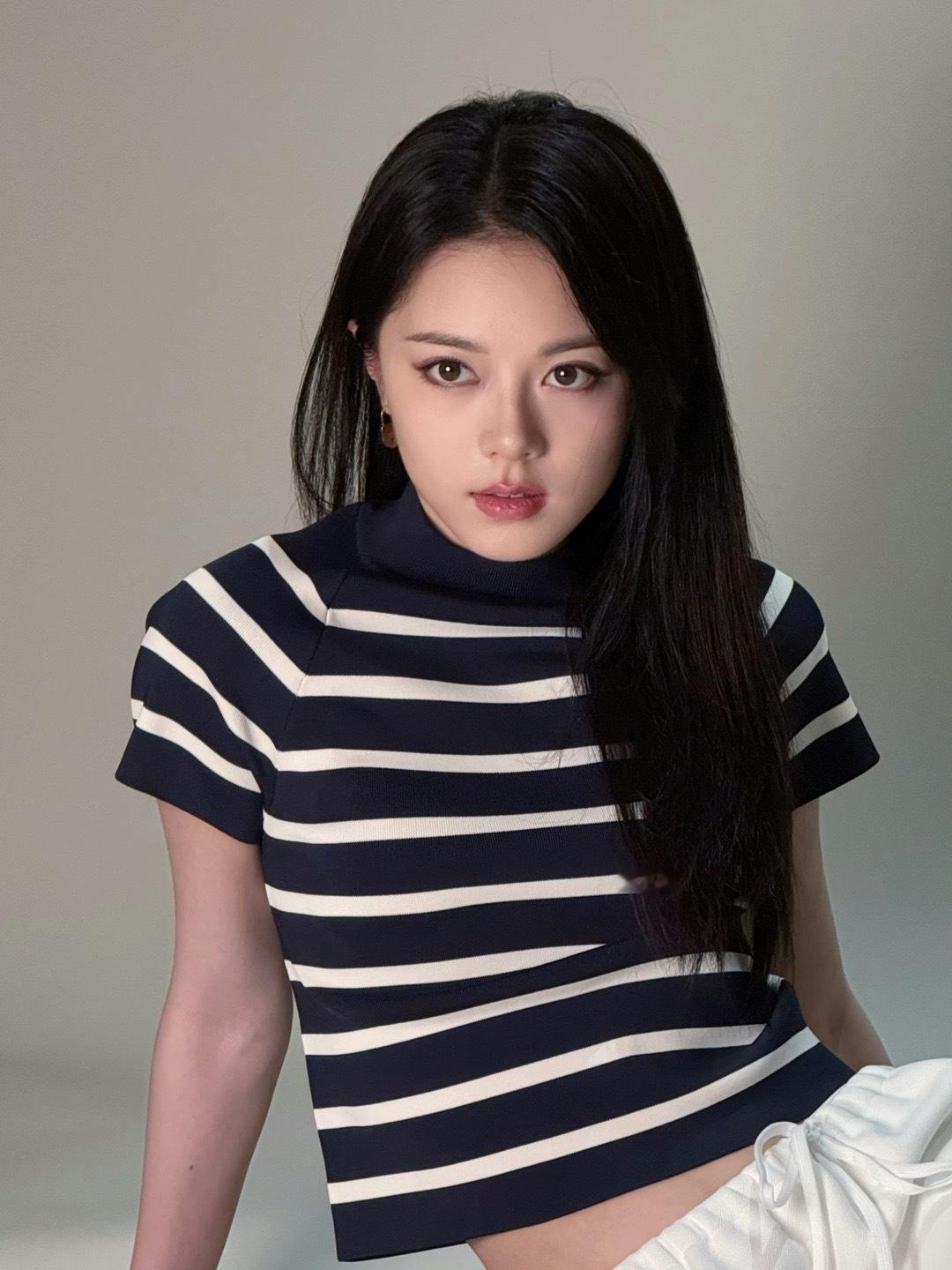 赵今麦 宝宝恶女好分明的五官好权威的一张脸[捂嘴哭] ​​​