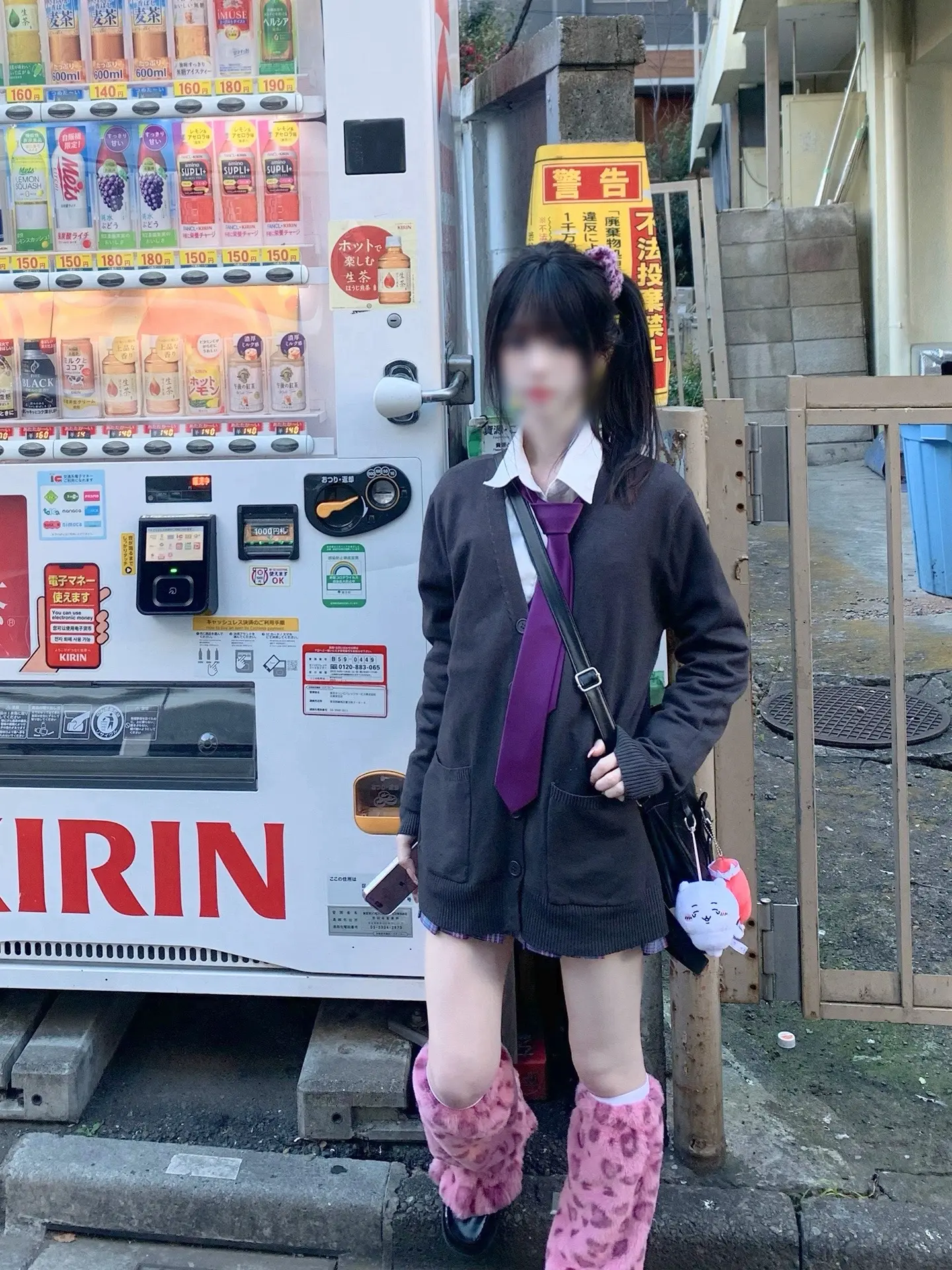 你拍照片总不喜欢露脸