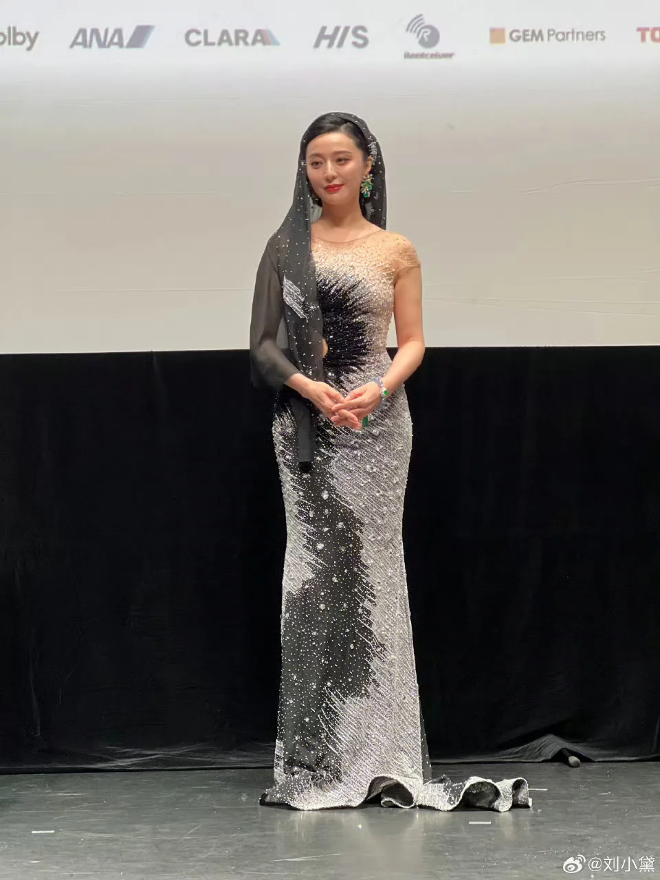 冰姐状态很在线！为新电影《地母》宣传