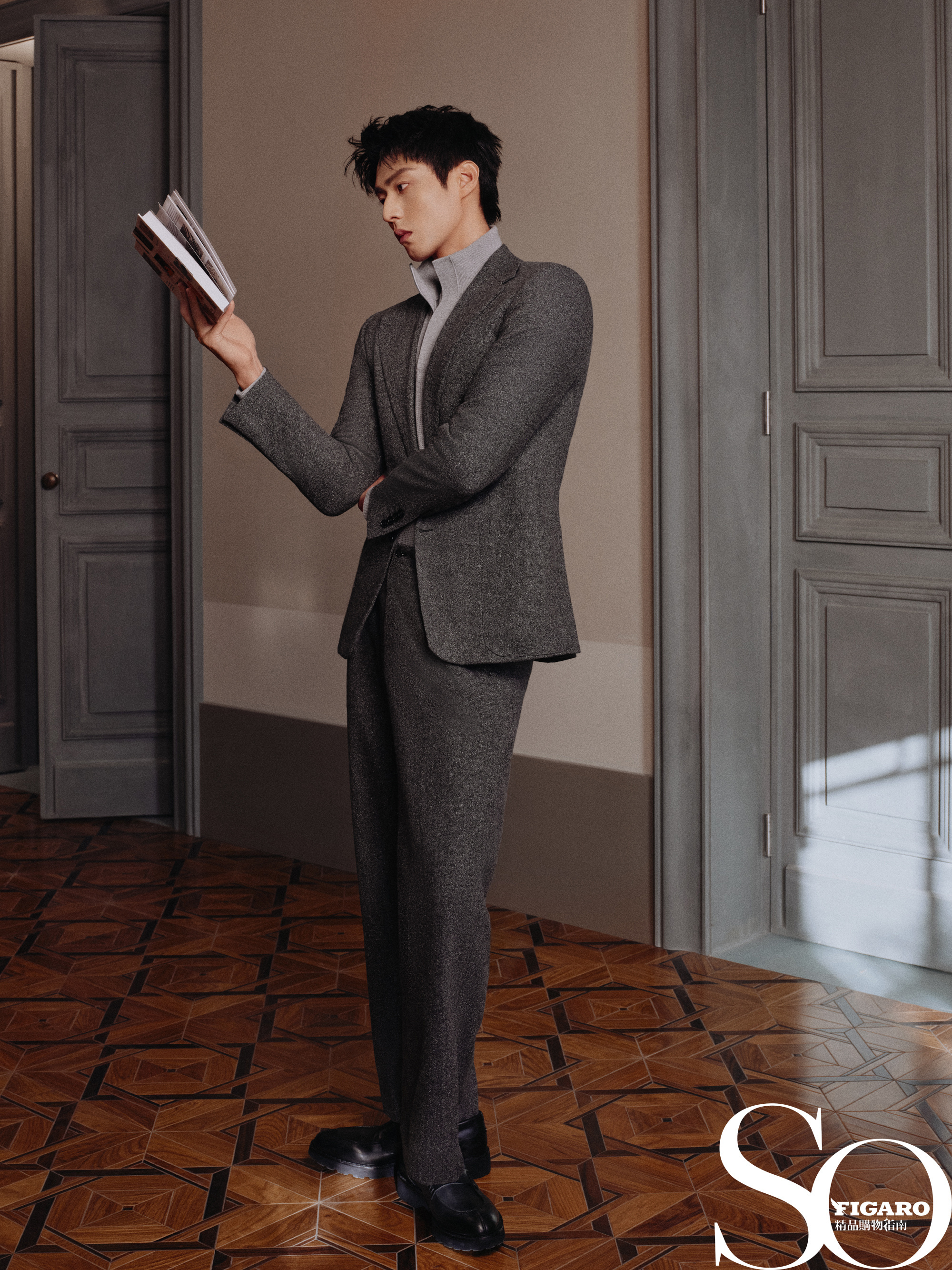 陈靖可暖冬氛围感大片陈靖可最新暖冬氛围感大片释出，一起赏析！帅气温暖的陈老师值得