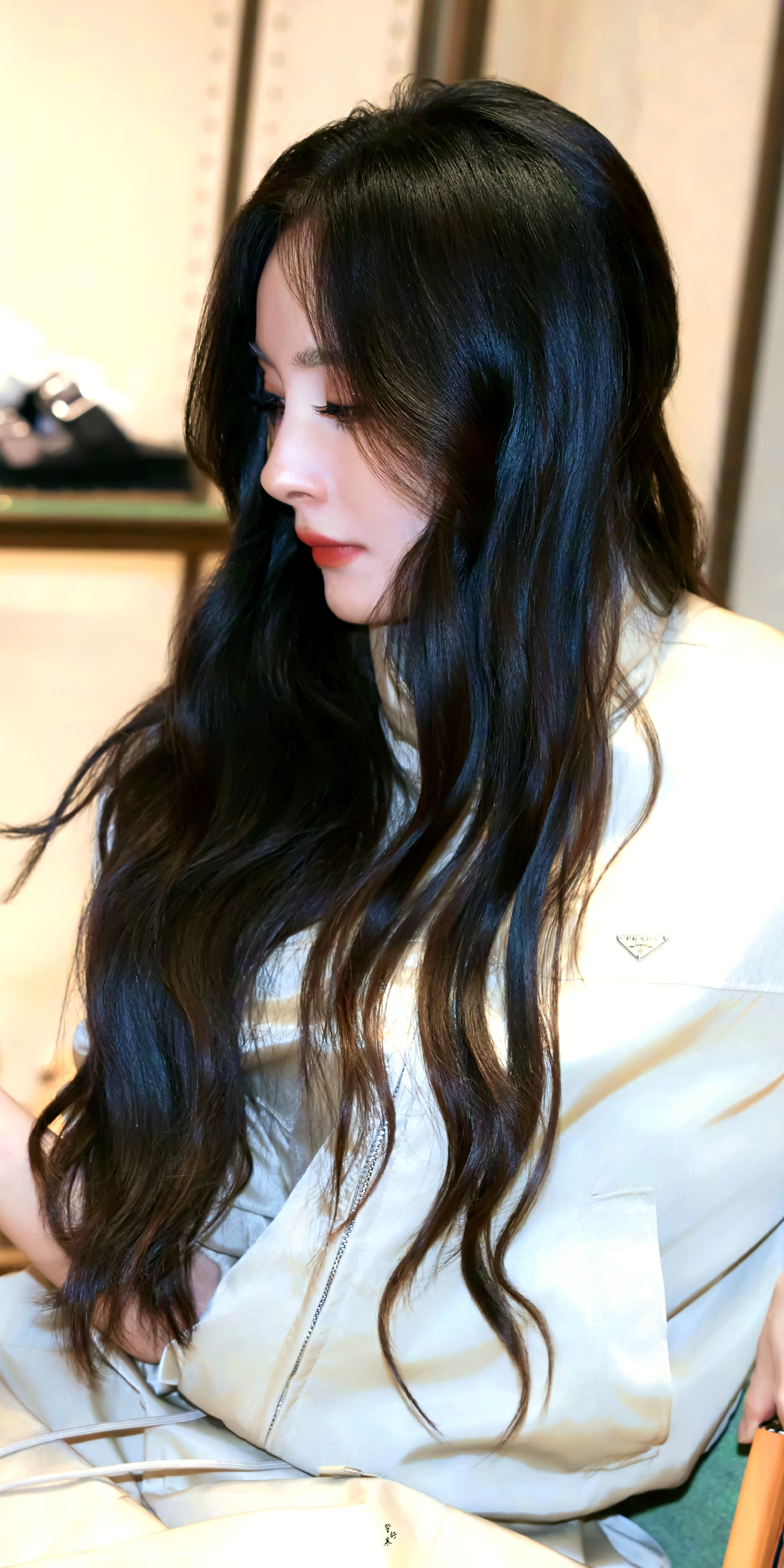 阳光与你都是温暖且美好的杨幂0912生日快乐