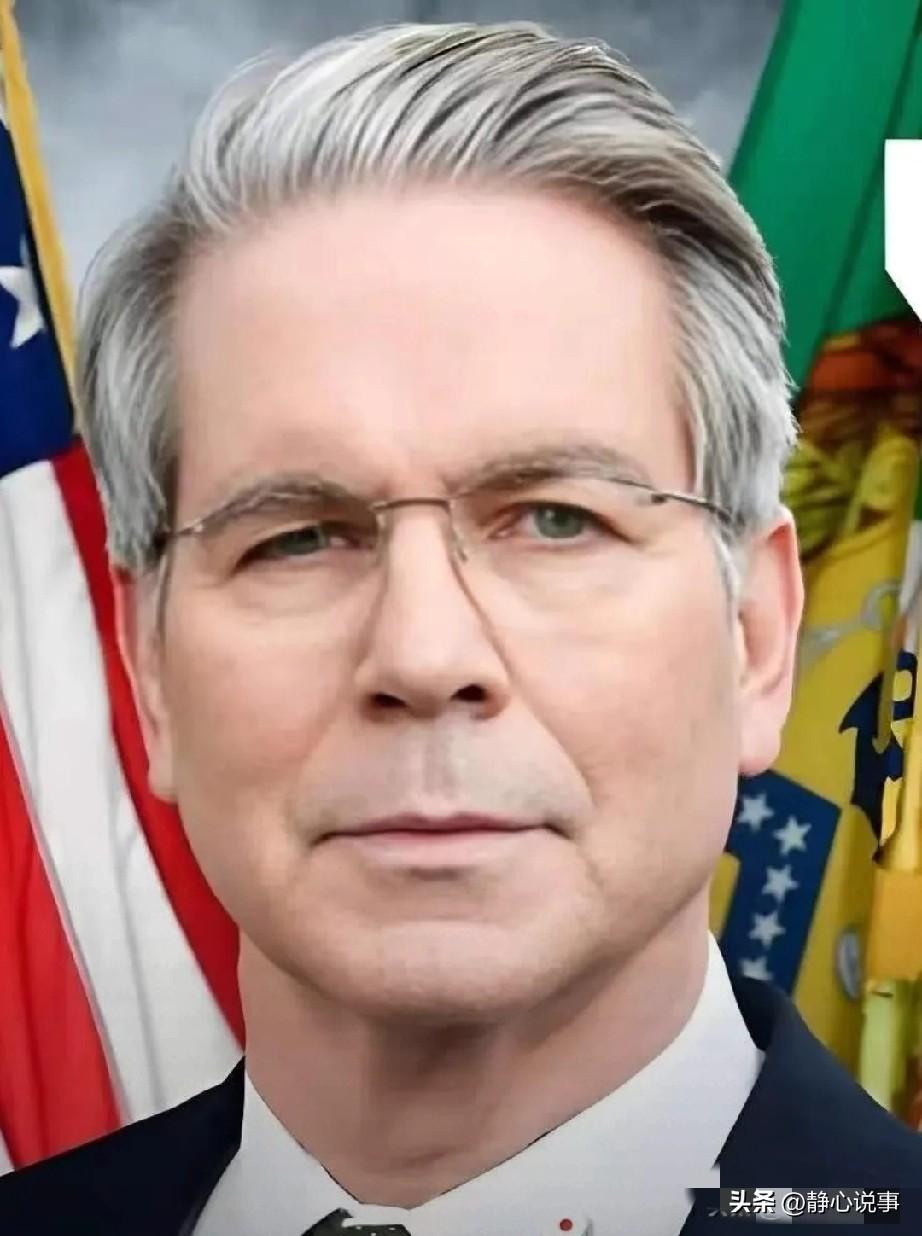 美国在国际能源领域尽显双重标准，霸权行径暴露无遗。美方改口称，中国购买俄罗斯石油