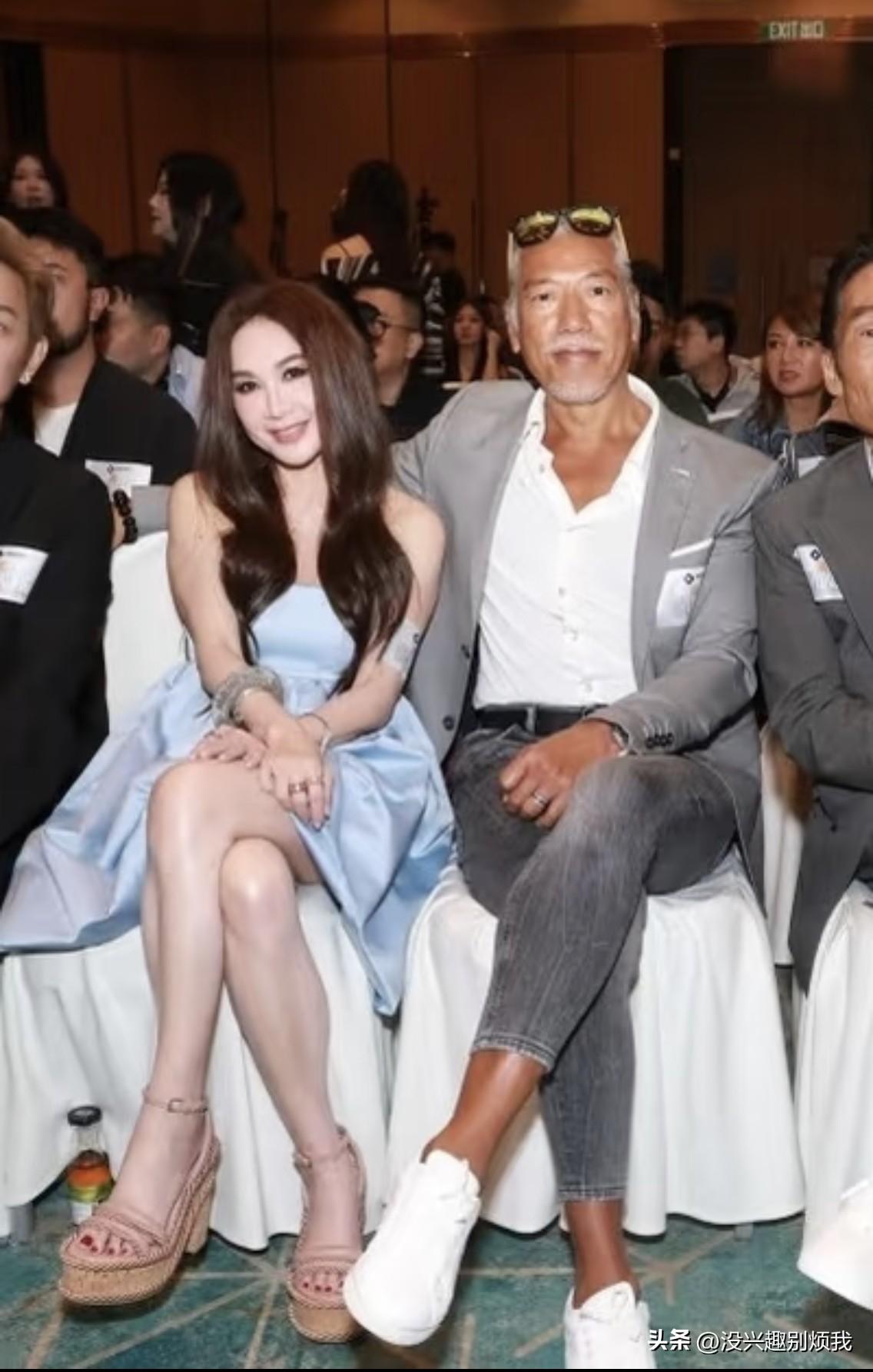 老张这样太男人了，温碧霞还是那么美