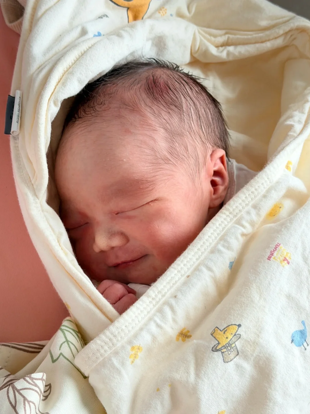 39+4已生男孩，不要带太多去医院。