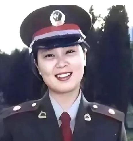 一个清华女硕士，31年没洗过一个碗。不是她懒，是丈夫不让。

1989年春天，北