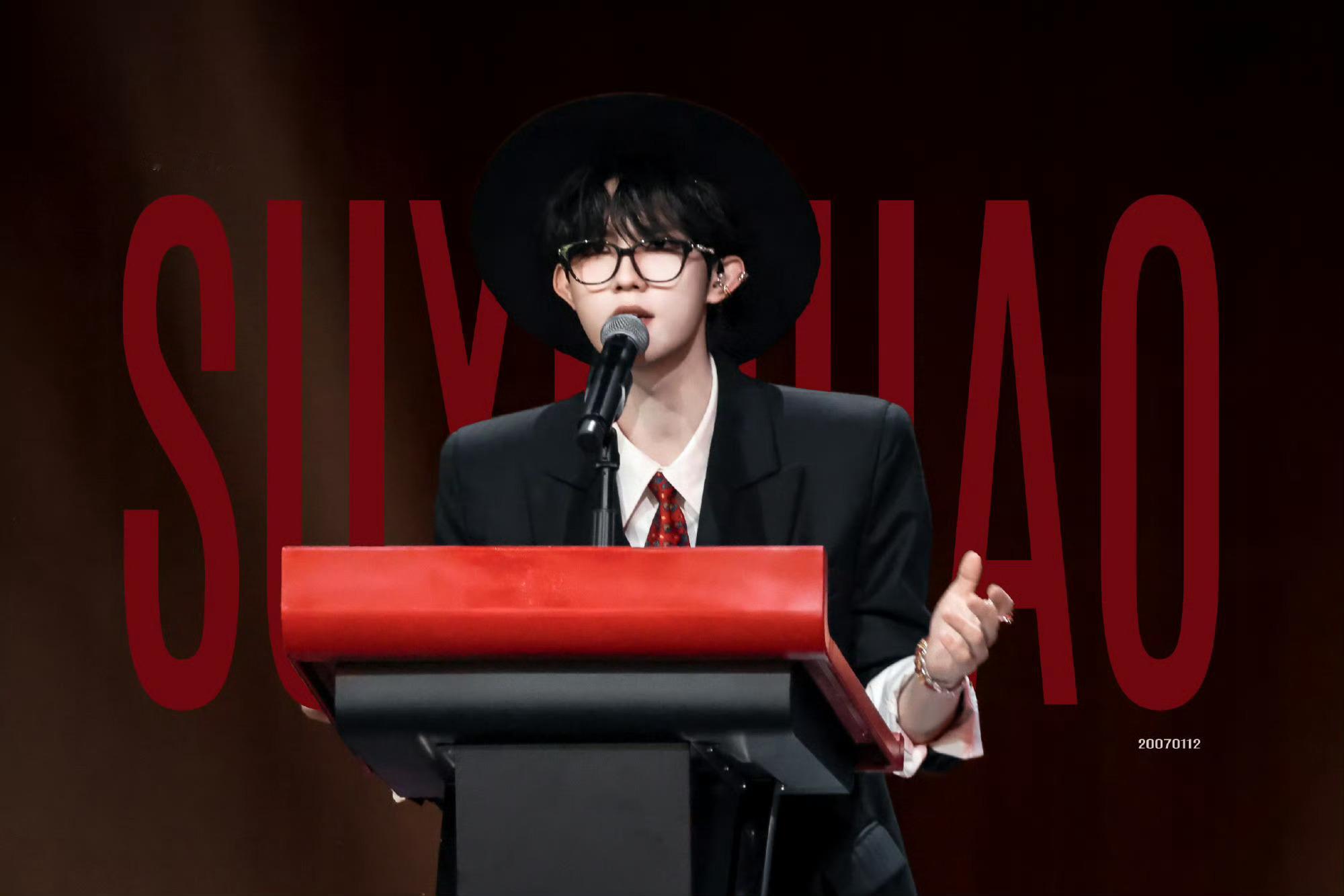 “这个时代给传奇的机会不多了。”但这一刻，我感觉我会见证一代传奇的诞生 