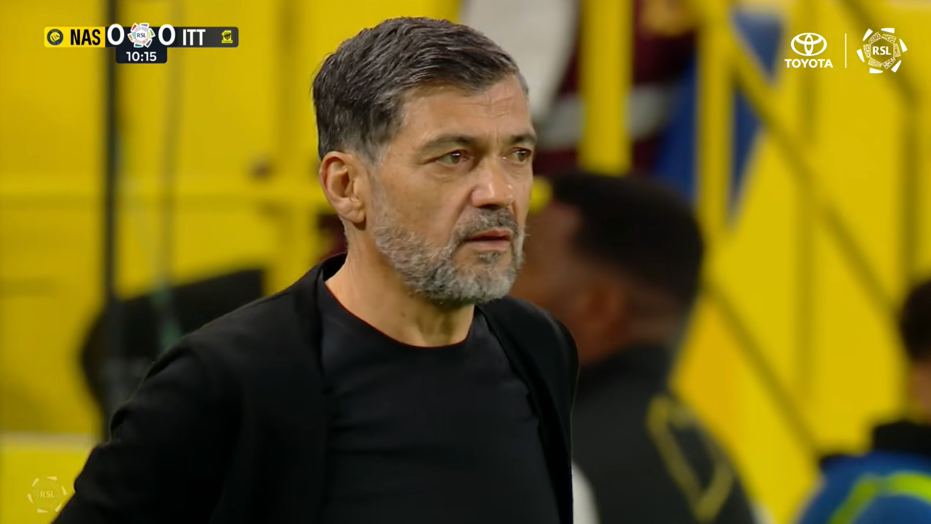 当他又遇上了他。俩人在沙特联赛 第二次碰面，之前在国王杯就有过相遇。 