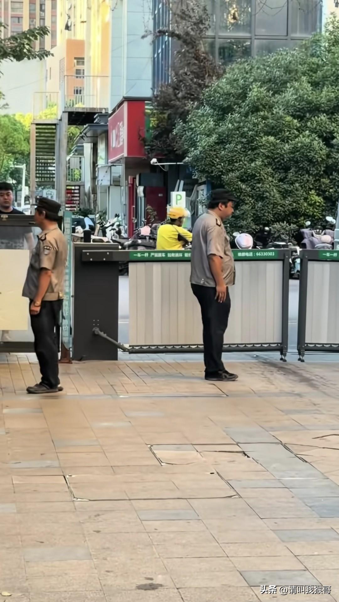 保安换个岗搞的这么认真干嘛？