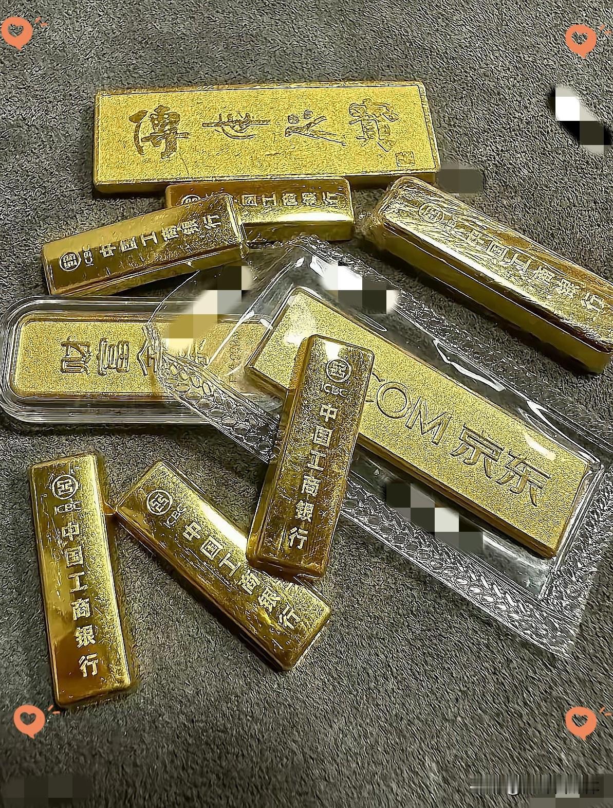 看了今天的金价，
我血压立马飙升180！
金价跌得心都在滴血！8月18日眼瞅着从