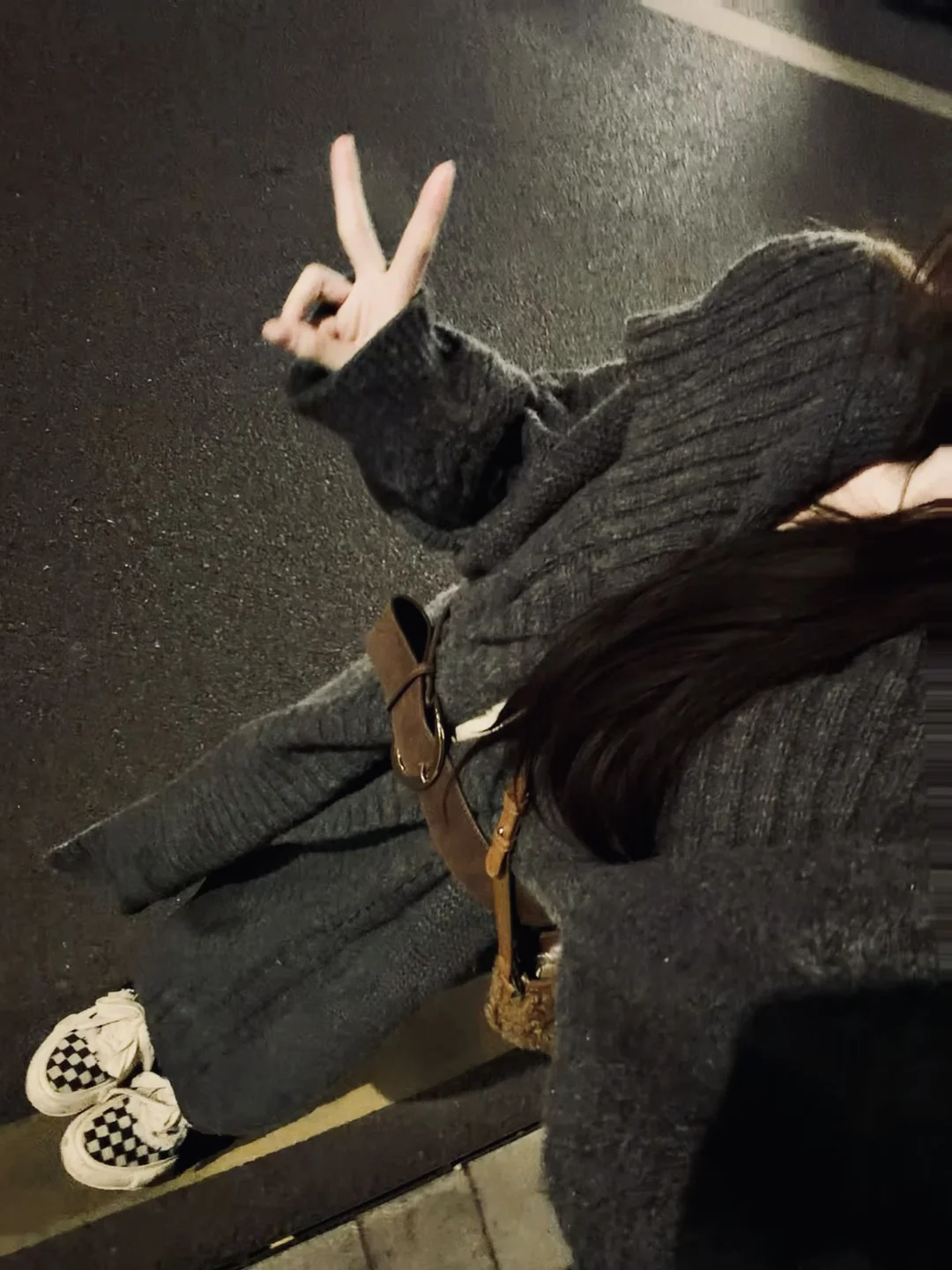 冬天的清冷与慵懒是这件大毛衣给我的🍂
