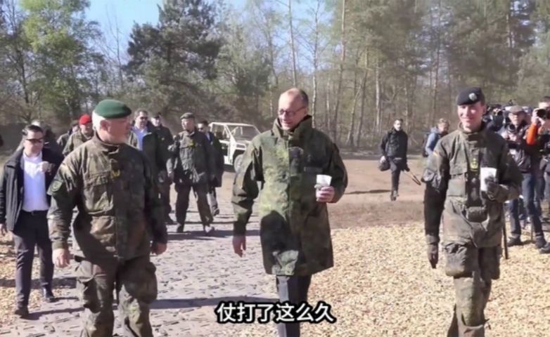 默茨政府多项举措：援乌、扩充军备引外界讨论