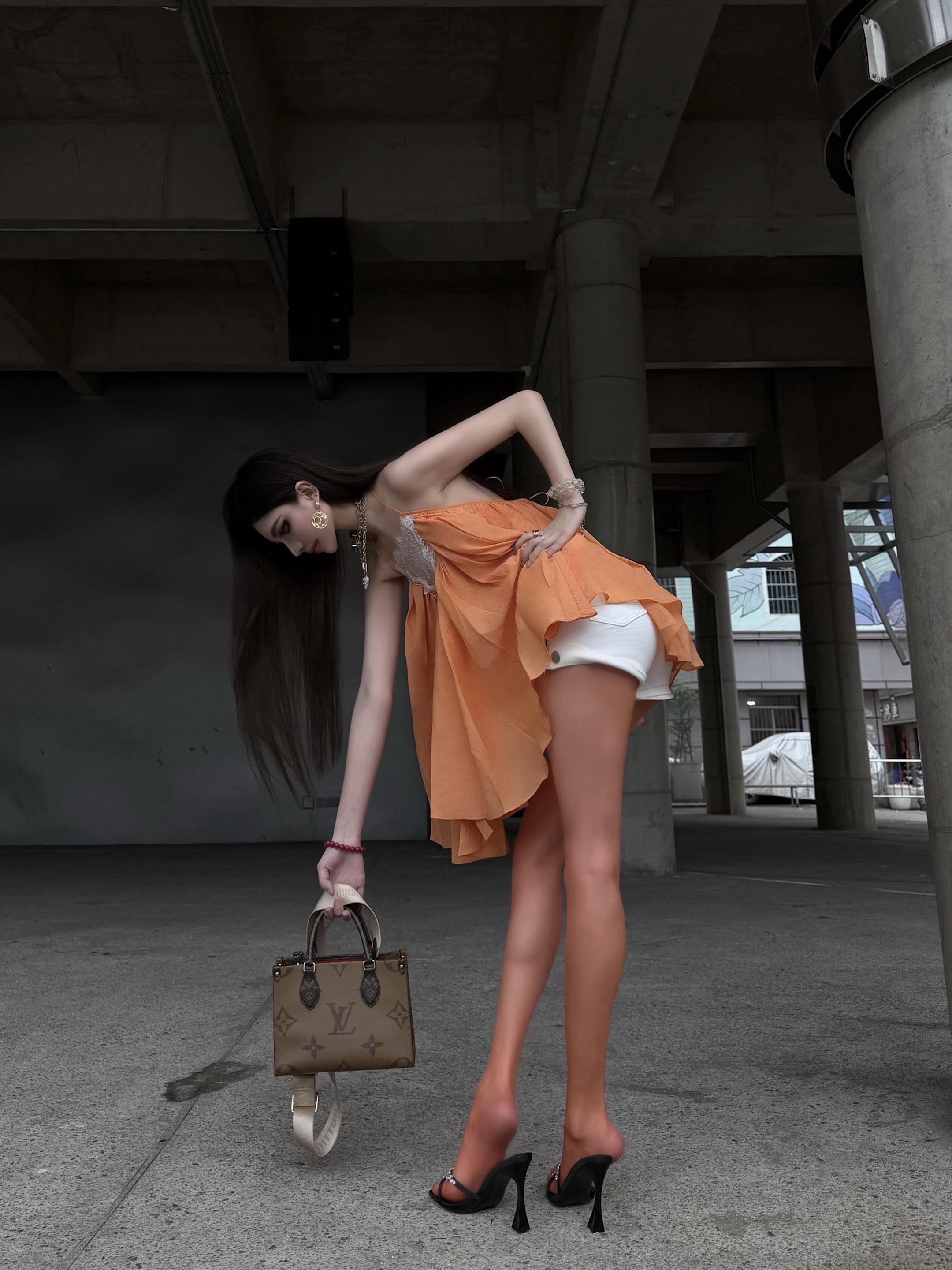 赛级熟女味。