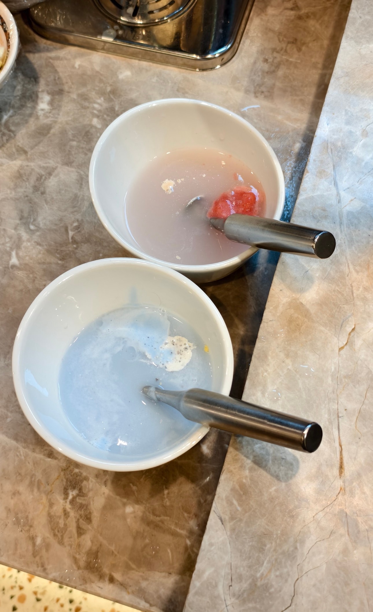 本来想去吃冰淇淋，看到这勺子瞬间不想吃了 ​​​